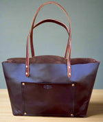 Elizabeth Leigh - Large Leather Tote